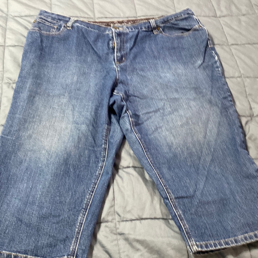 Womens capri demin